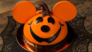 Pumpkin Mickey cake